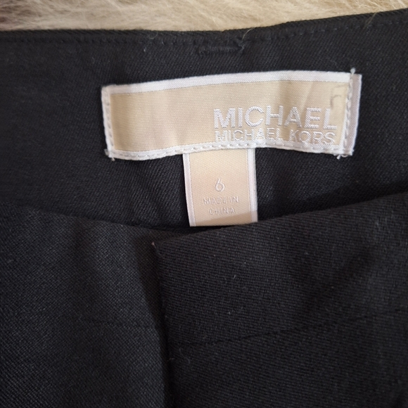 Womens Michael Kors Black Pants, Size 6. - Picture 2 of 4